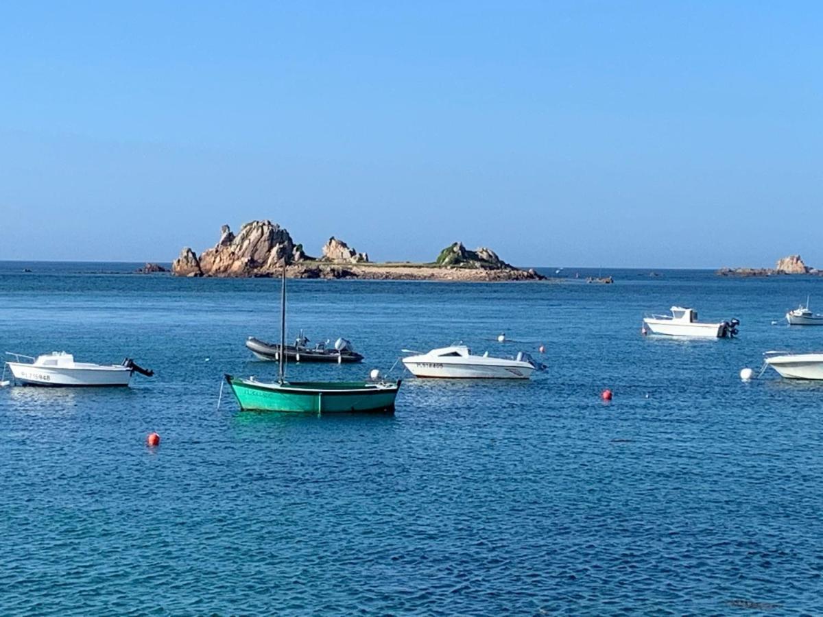 Les Villas D' Onalou Port Blanc Penvénan 外观 照片